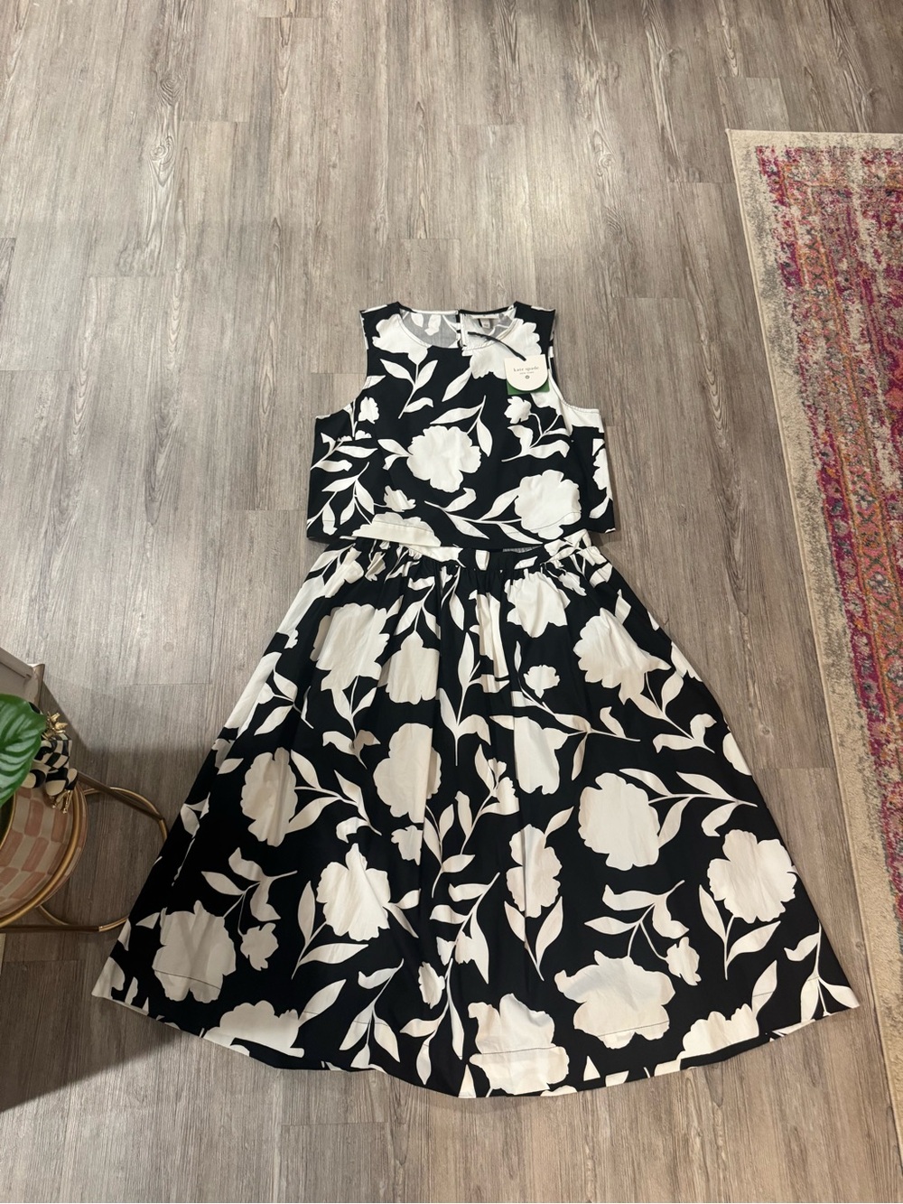 Kate Spade Black & White Floral Sleeveless Top and Skirt BRAND NEW